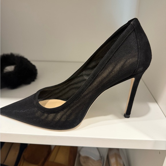 Stuart Weitzman black 7.5 suede and mesh pumps - worn once - Picture 4 of 6